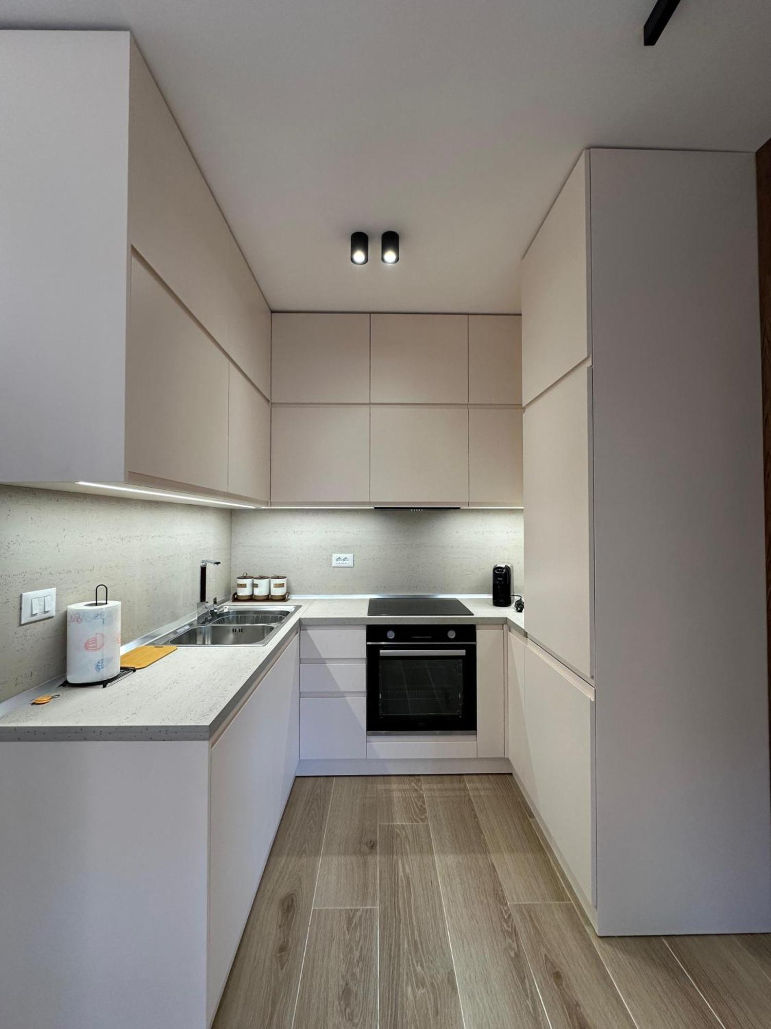 Tirana Herin Apartments Экстерьер фото